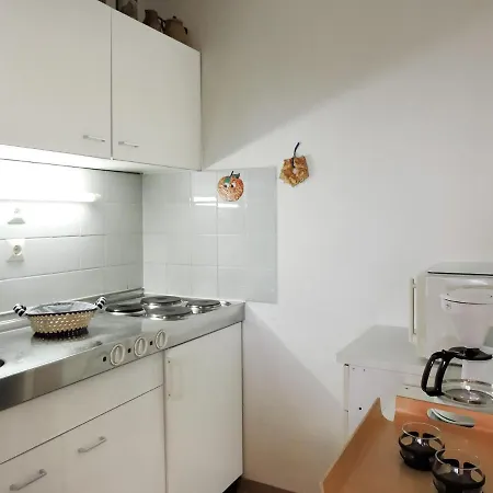 F 118 By Interhome Apartamento Dittishausen