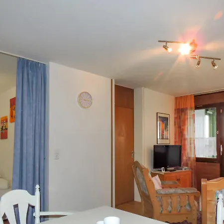 F 118 By Interhome Apartamento