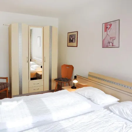 F 118 By Interhome Appartement